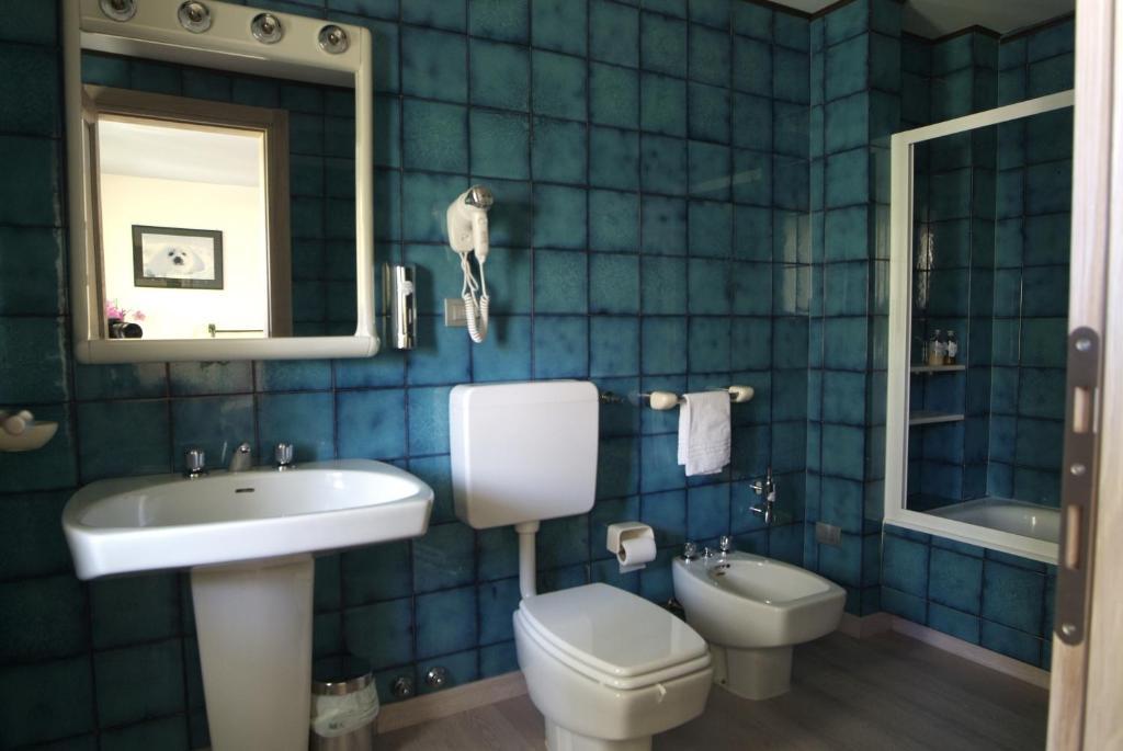 Chambres D'Hotes Nuits De Reve Roisan Room photo